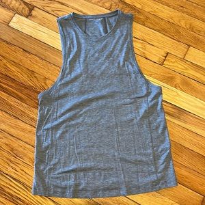 Lululemon muscle tank